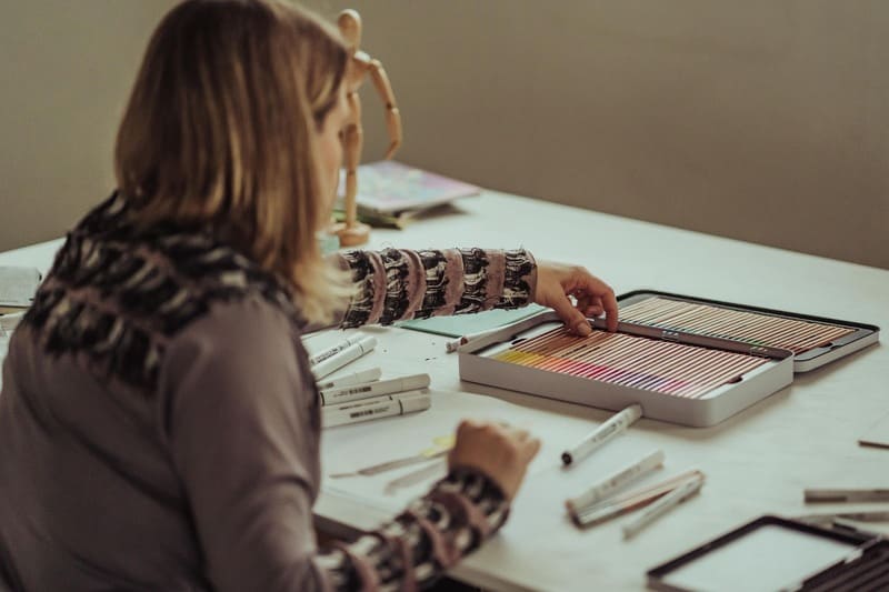 Como conservar os materiais de arte?