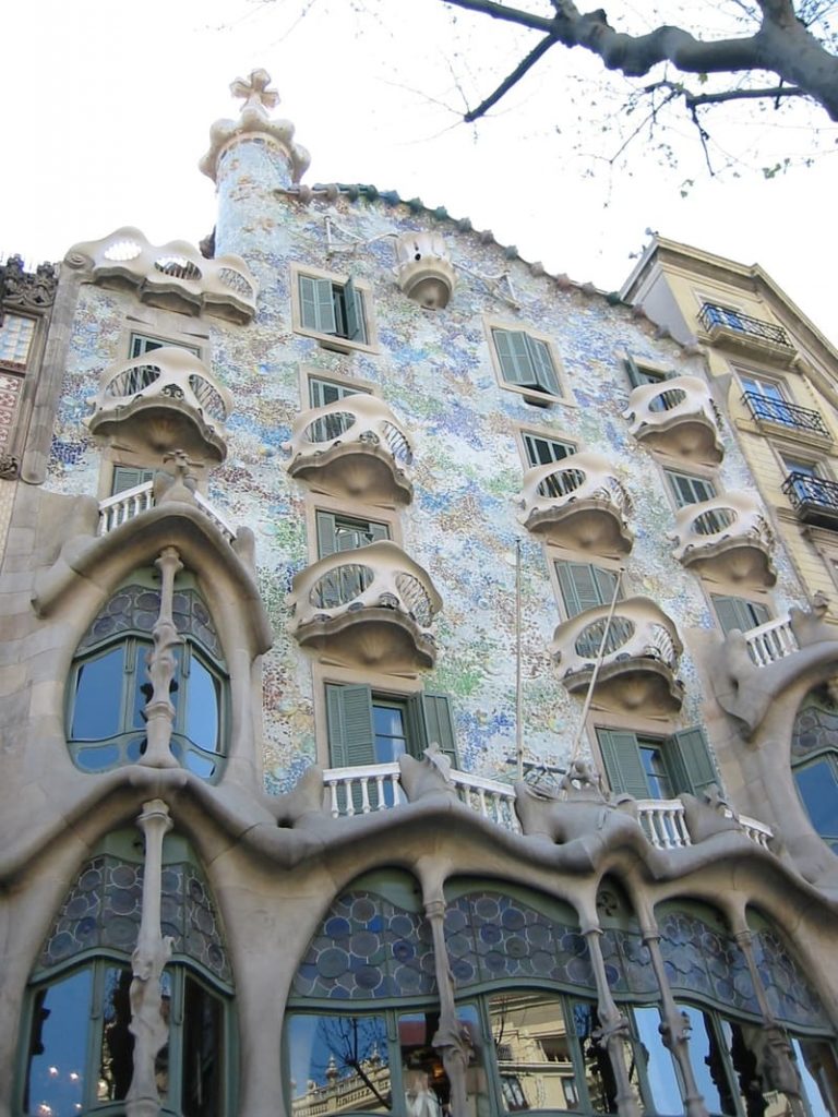 Fachada da Casa Batlló, Antoni Gaudí
